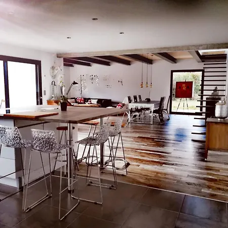 Le loft de christophe Montferrand-le-Château Buitenkant foto